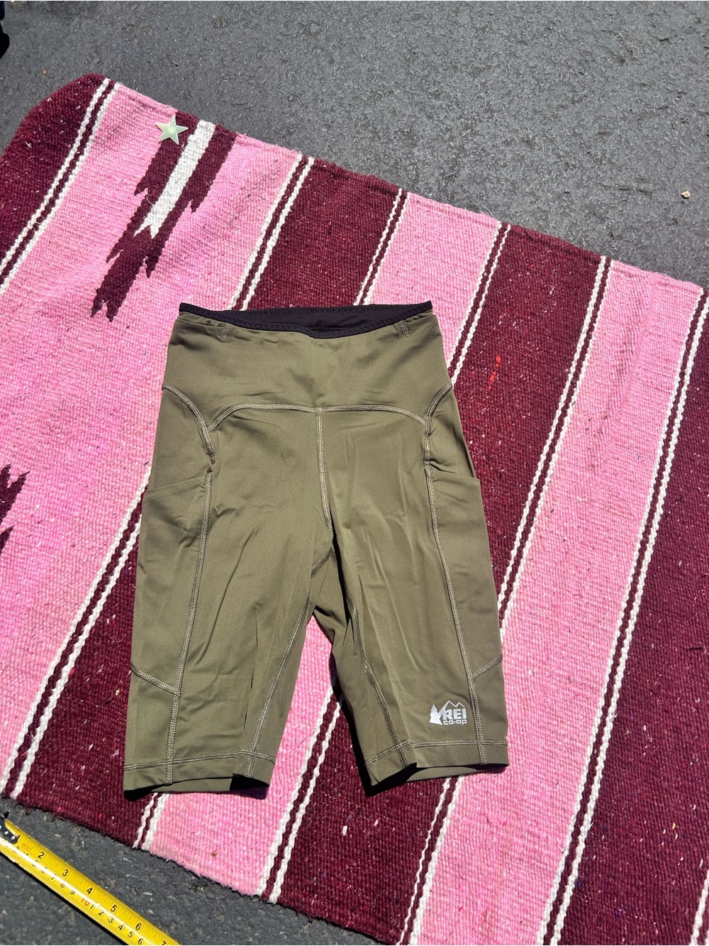 REI Olive Green Women's Cycling Bike Shorts